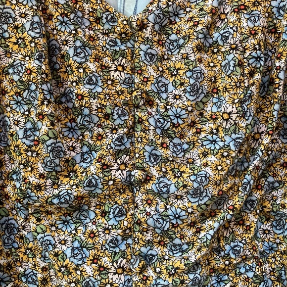 Francesca's Floral Jumpsuit - Picture 3 of 5